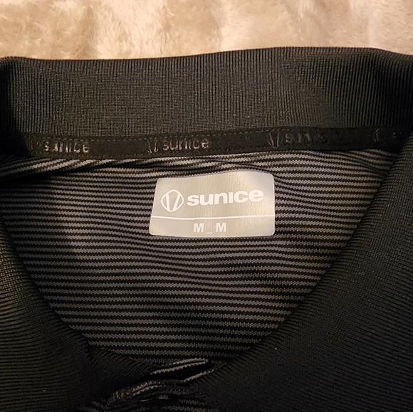 Men's Medium Polo - Picture 2 of 4